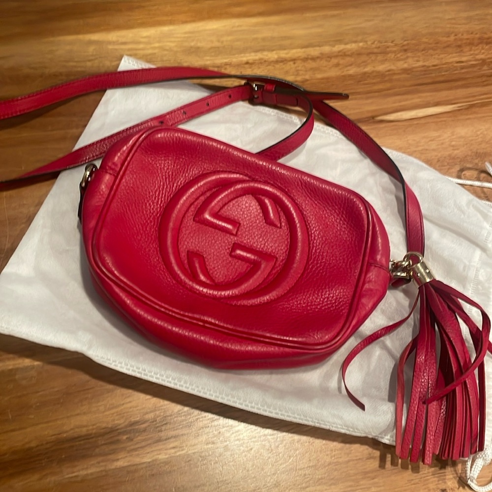 Gucci small soho disco bag